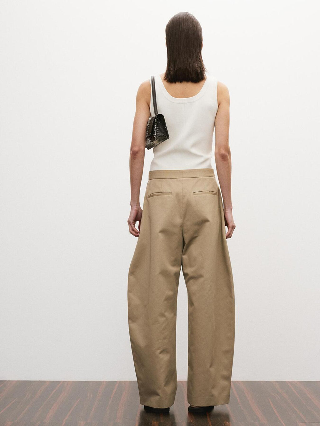 Recto - High-Rise Curved Legs Pants (Khaki Beige) product image 4 | TRAB K-Fashion Australia