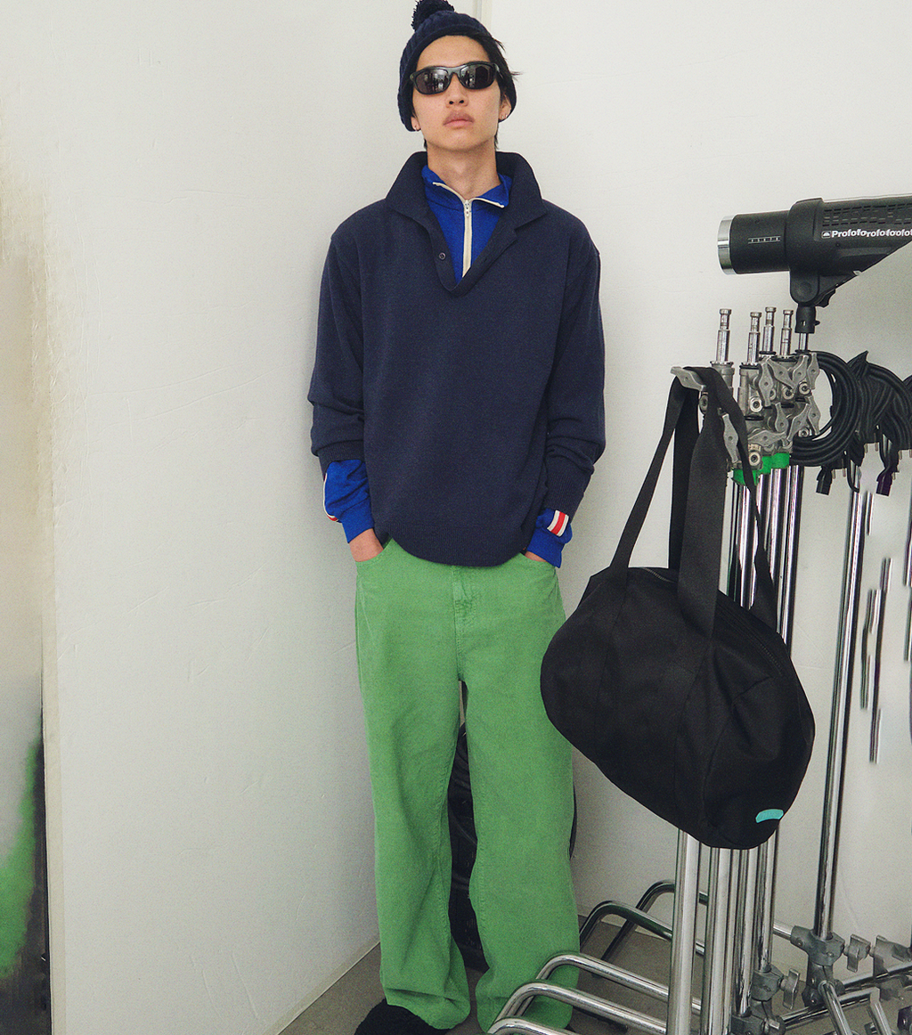 Llege - Oversized Cube Detail Polo Knit (Navy) product image 6 | TRAB K-Fashion Australia