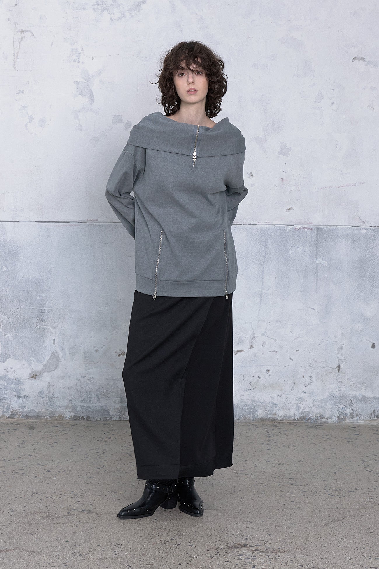 Deinet - Big Hooded Sweat Pullover (Charcoal) product image 4 | TRAB K-Fashion Australia
