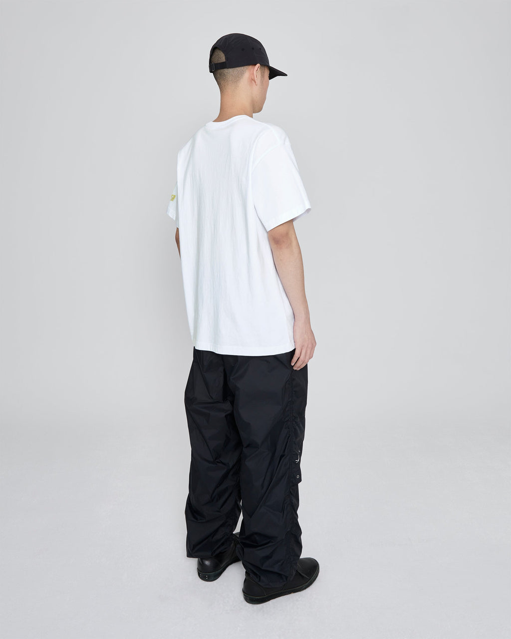 yeseyesee - Y.E.S Web Logo Tee (White) product image 8 | TRAB K-Fashion Australia