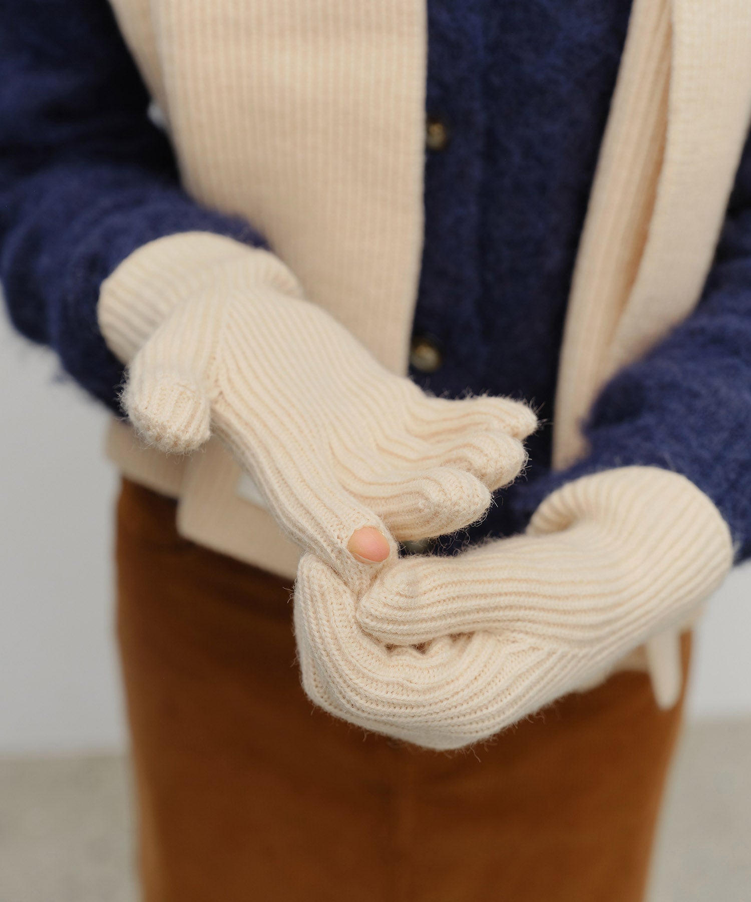 Marithe & Francois Girbaud - Regular Logo Muffler&glove (Beige) product image 12 | TRAB K-Fashion Australia