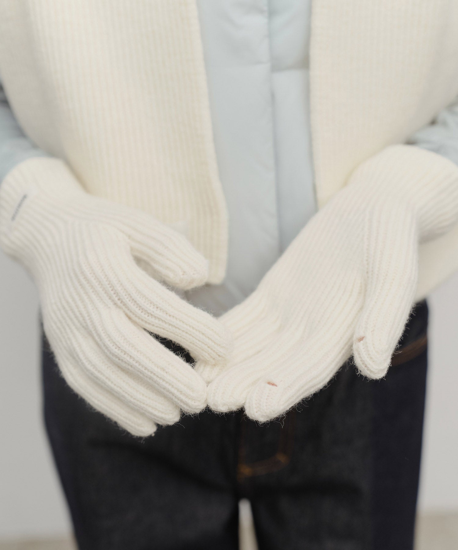 Marithe & Francois Girbaud - Regular Logo Muffler&glove (Cream) product image 12 | TRAB K-Fashion Australia