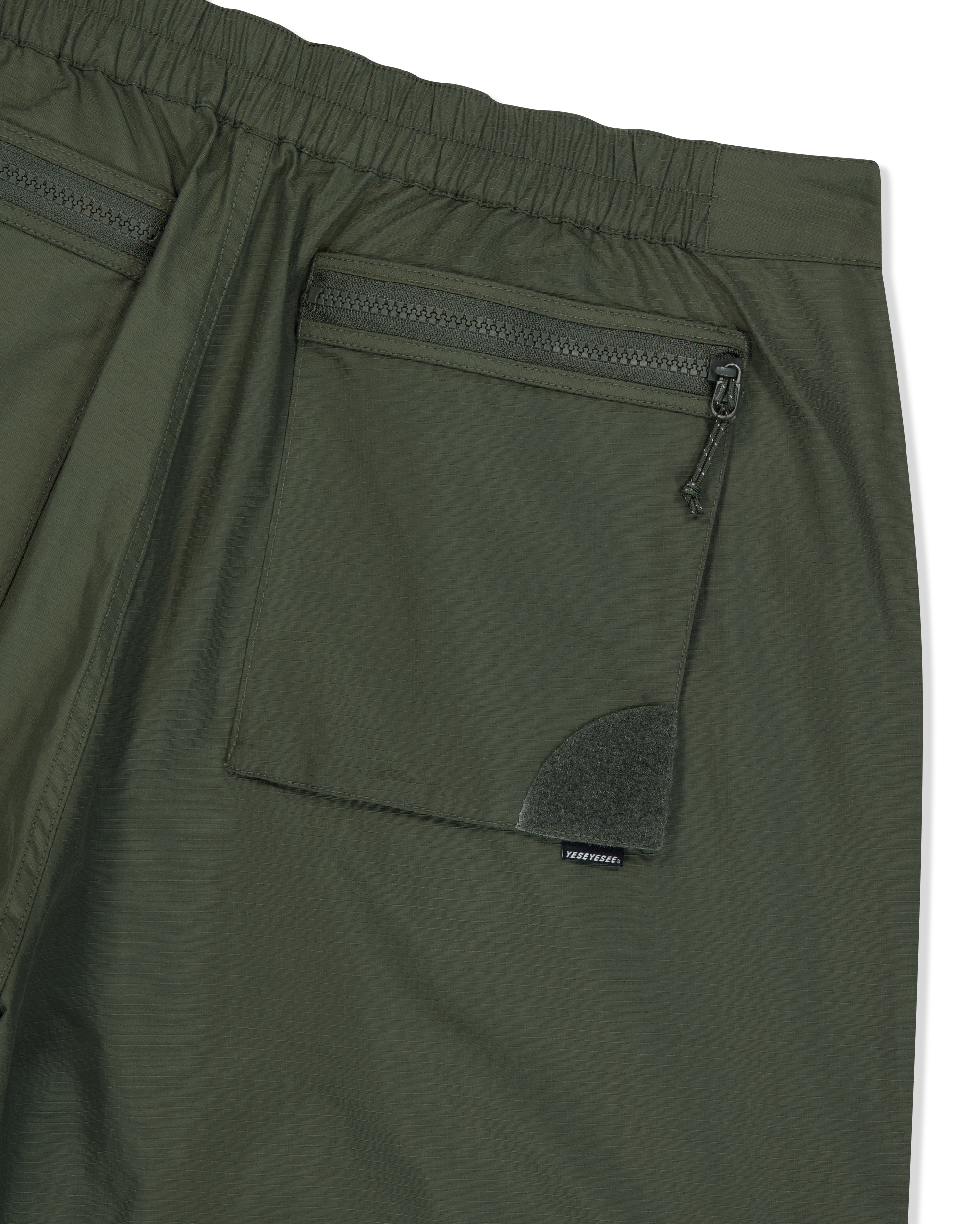 yeseyesee - Striking Cargo Shorts (Olive) product image 9 | TRAB K-Fashion Australia