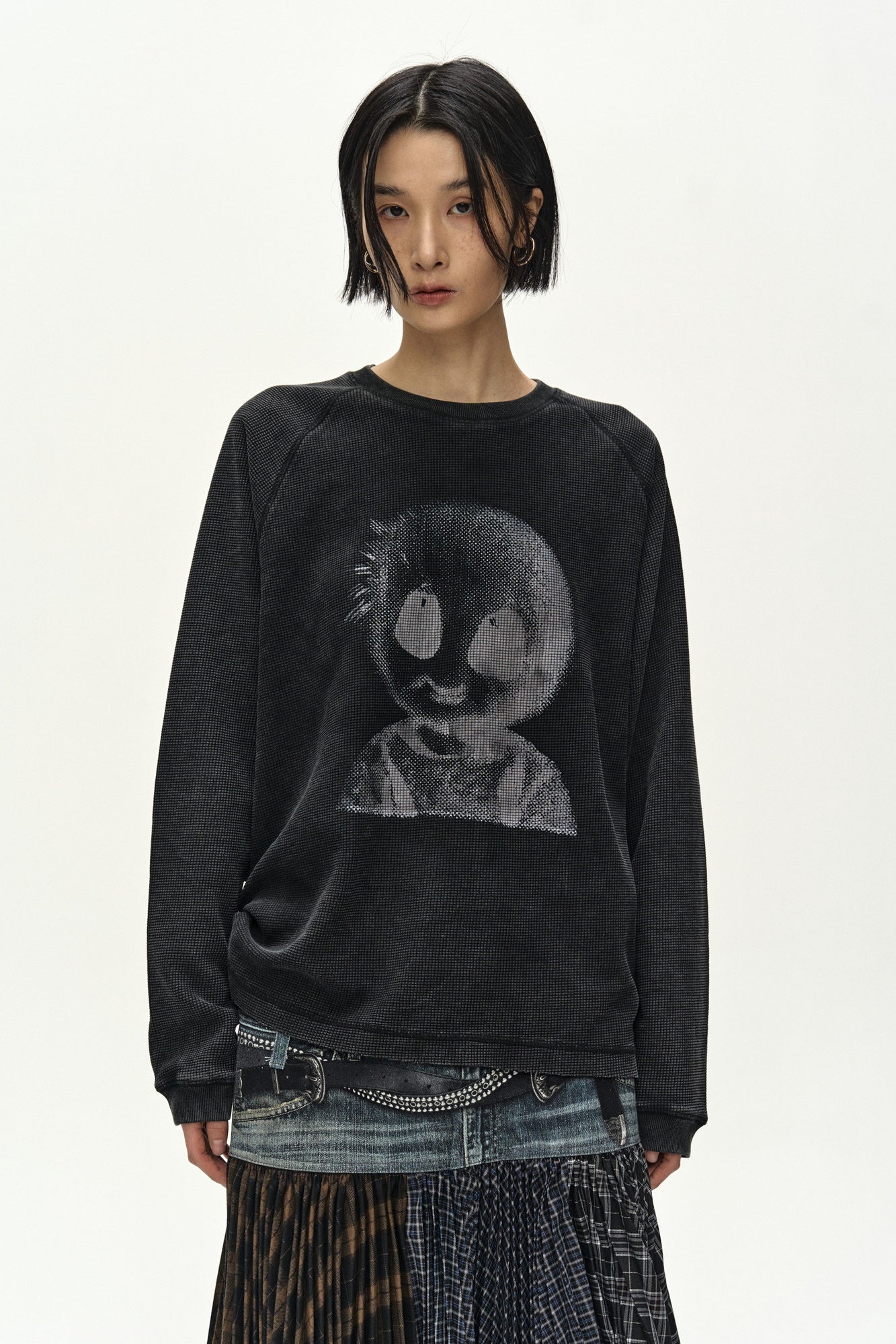 Andersson Bell - Unisex Alien Machinery Waffle Long Sleeve T-Shirt (washed Black) (Washed Black) product image 6 | TRAB K-Fashion Australia