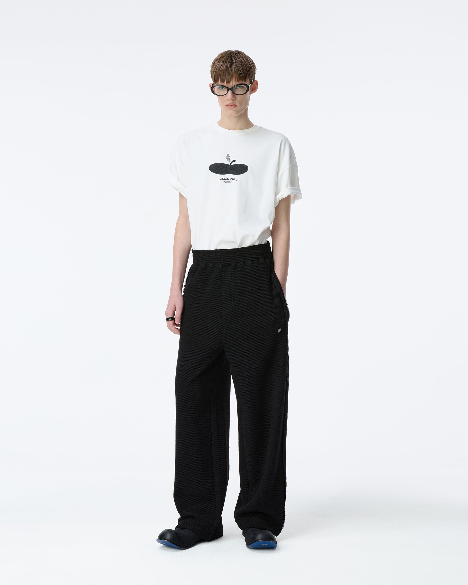 Ader Error - Press Apple T-shirt Product. 47 (Off White) product image 1 | TRAB K-Fashion Australia