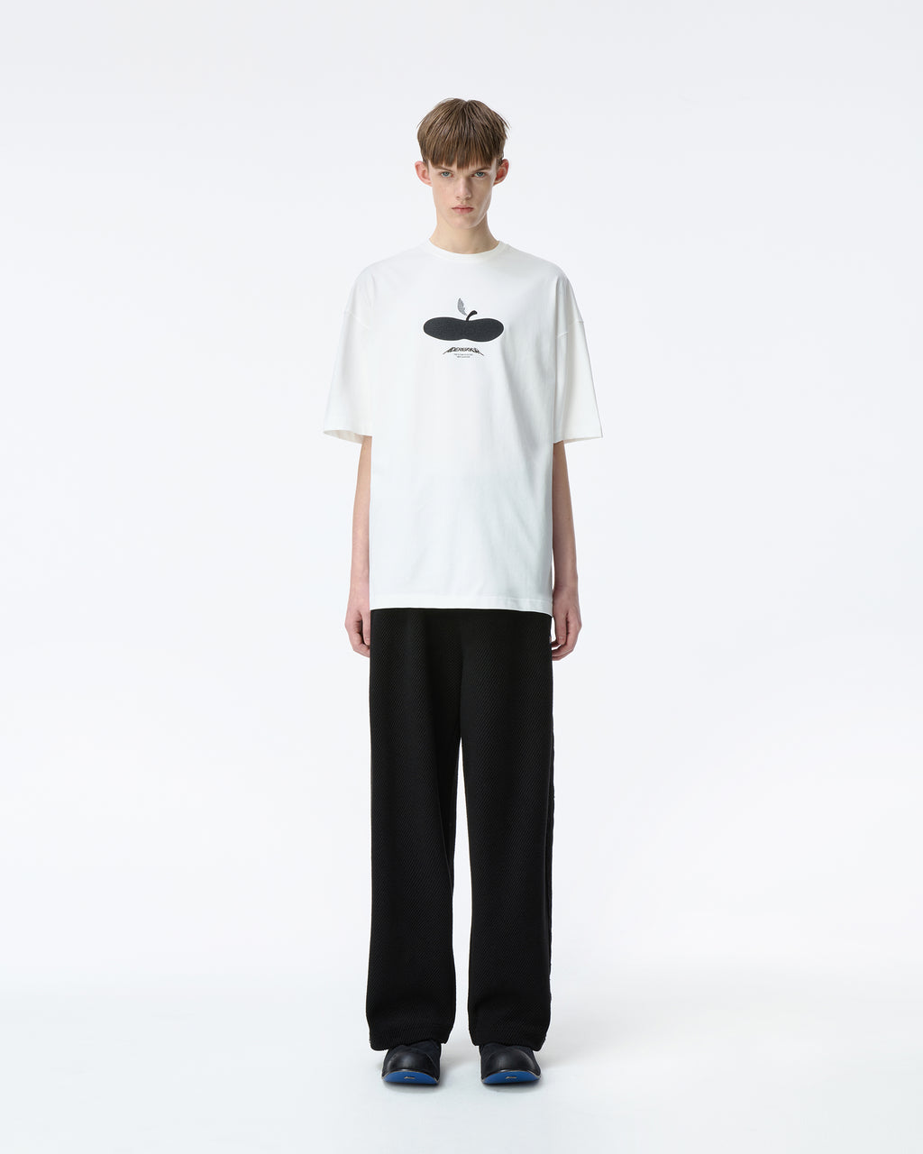 Ader Error - Press Apple T-shirt Product. 47 (Off White) product image 2 | TRAB K-Fashion Australia
