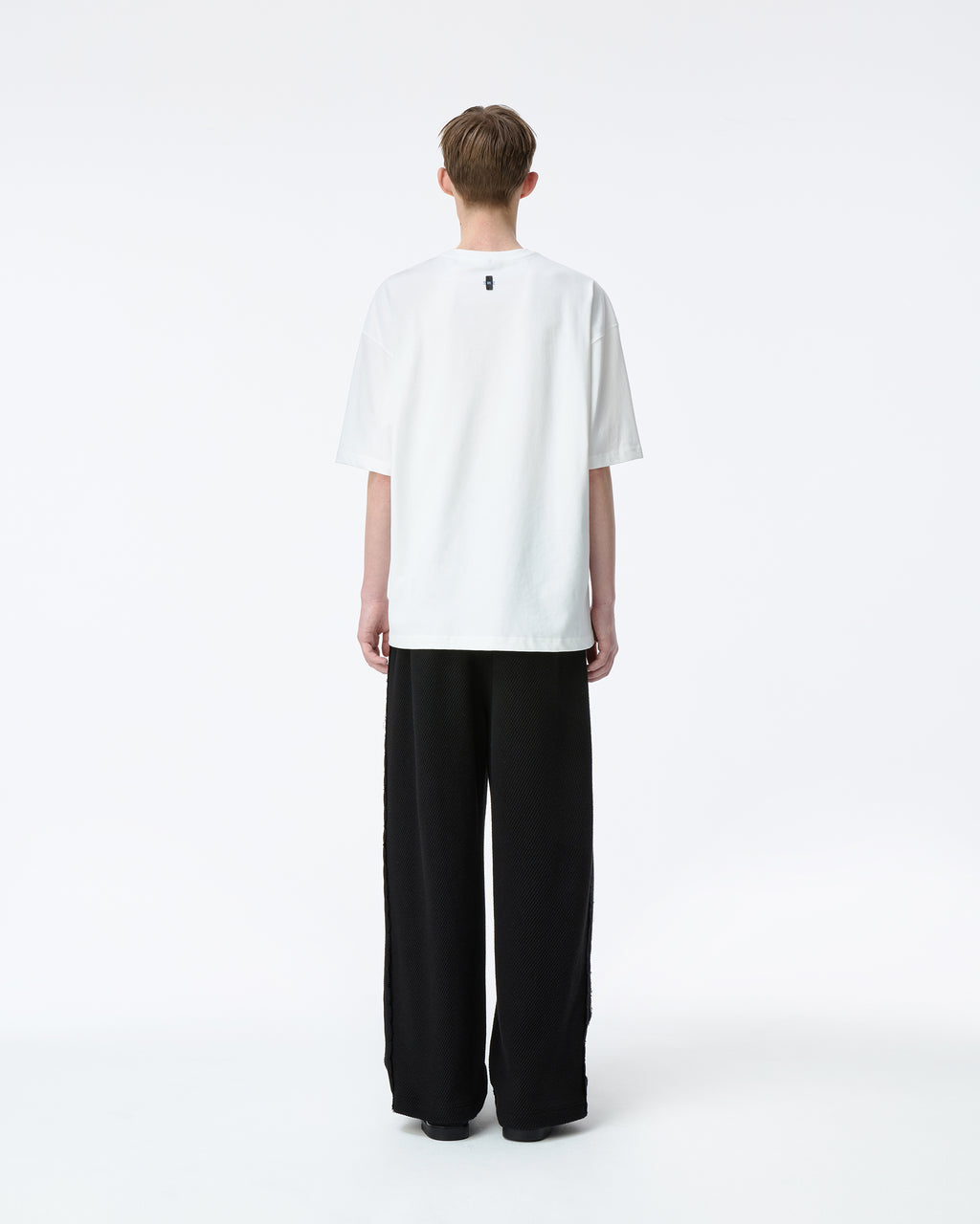 Ader Error - Press Apple T-shirt Product. 47 (Off White) product image 3 | TRAB K-Fashion Australia