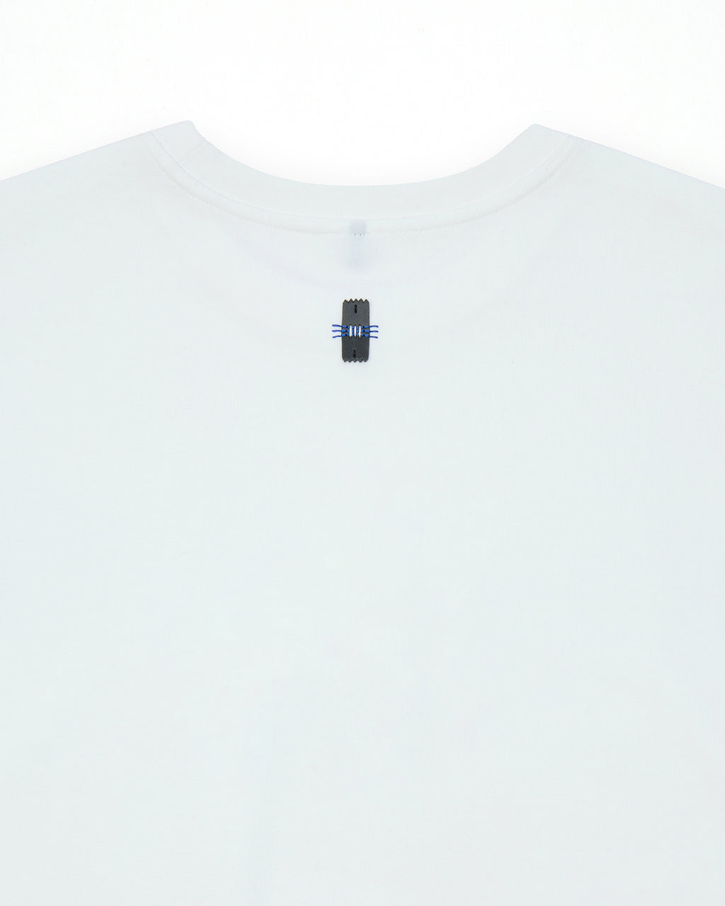 Ader Error - Press Apple T-shirt Product. 47 (Off White) product image 6 | TRAB K-Fashion Australia