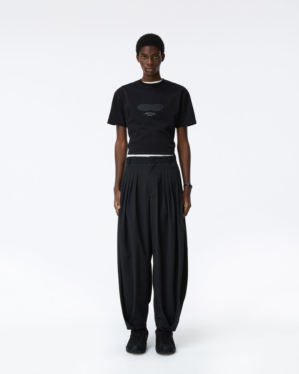 Ader Error - Press Apple T-shirt Product. 47 (Noir) product image 4 | TRAB K-Fashion Australia