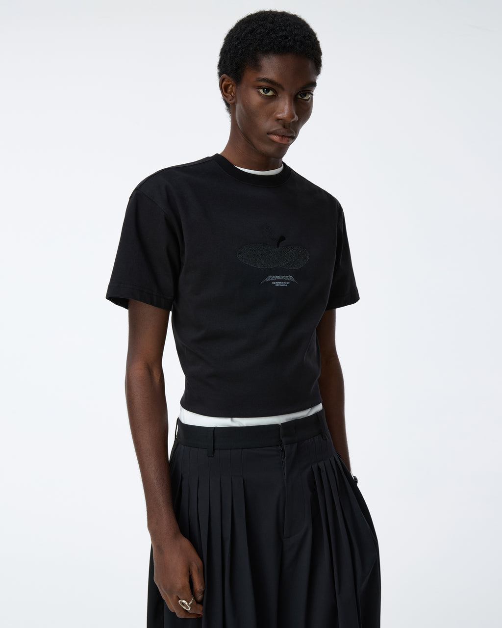 Ader Error - Press Apple T-shirt Product. 47 (Noir) product image 5 | TRAB K-Fashion Australia