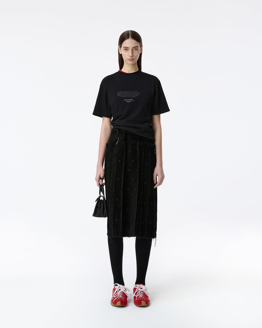 Ader Error - Press Apple T-shirt Product. 47 (Noir) product image 1 | TRAB K-Fashion Australia