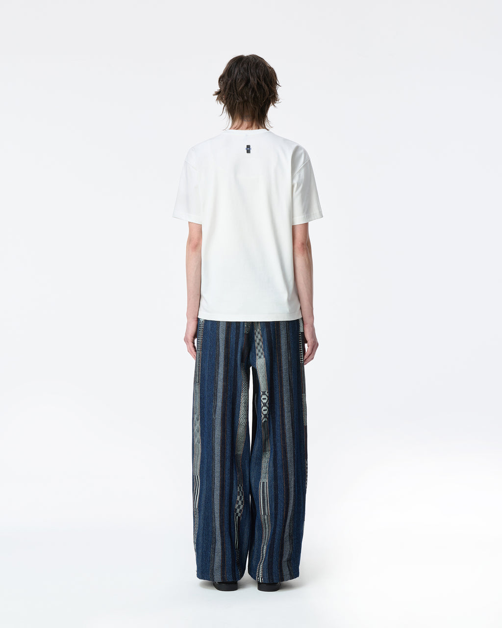 Ader Error - Press Apple T-shirt Product. 46 (Off White) product image 3 | TRAB K-Fashion Australia