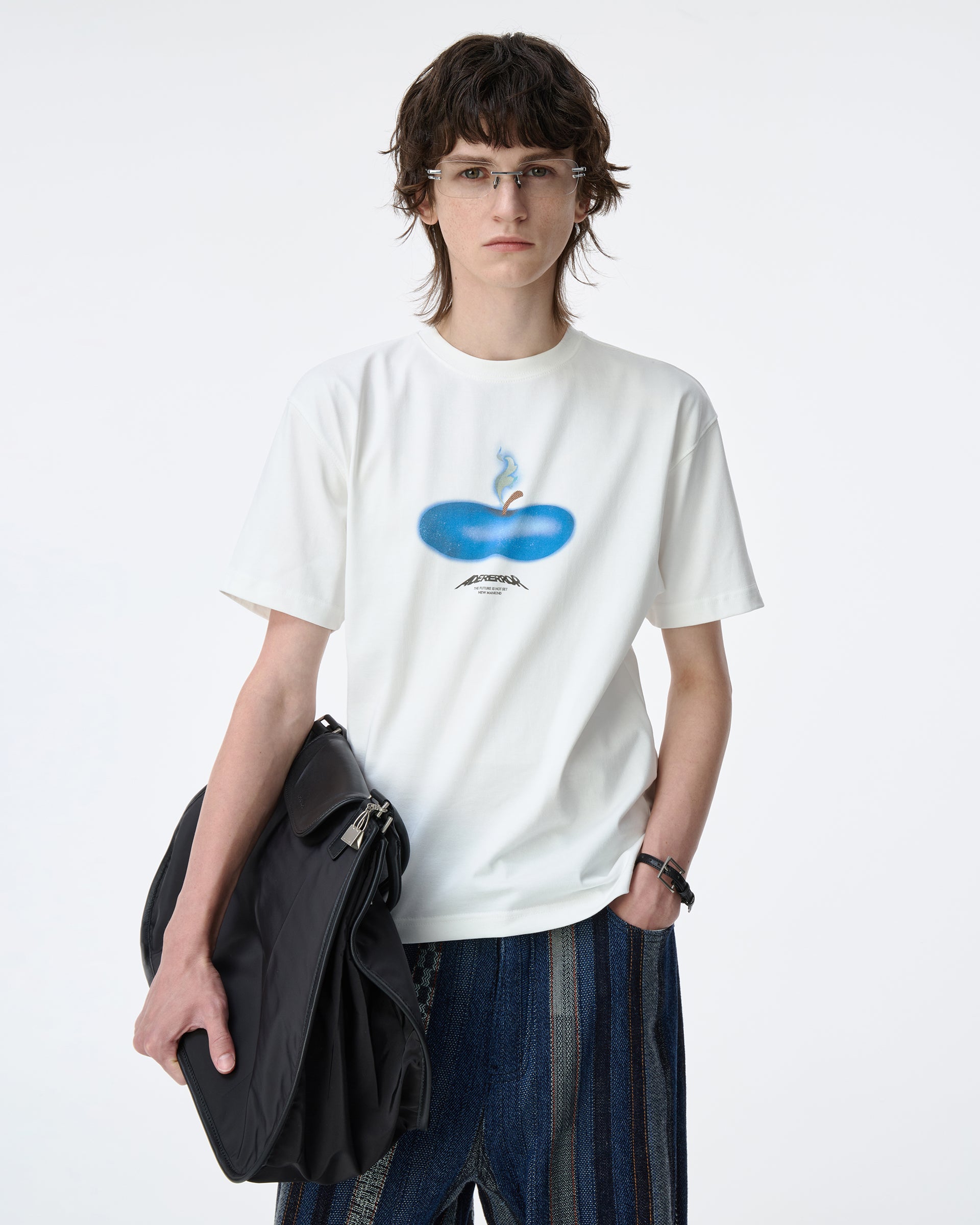 Ader Error - Press Apple T-shirt Product. 46 (Off White) product image 5 | TRAB K-Fashion Australia