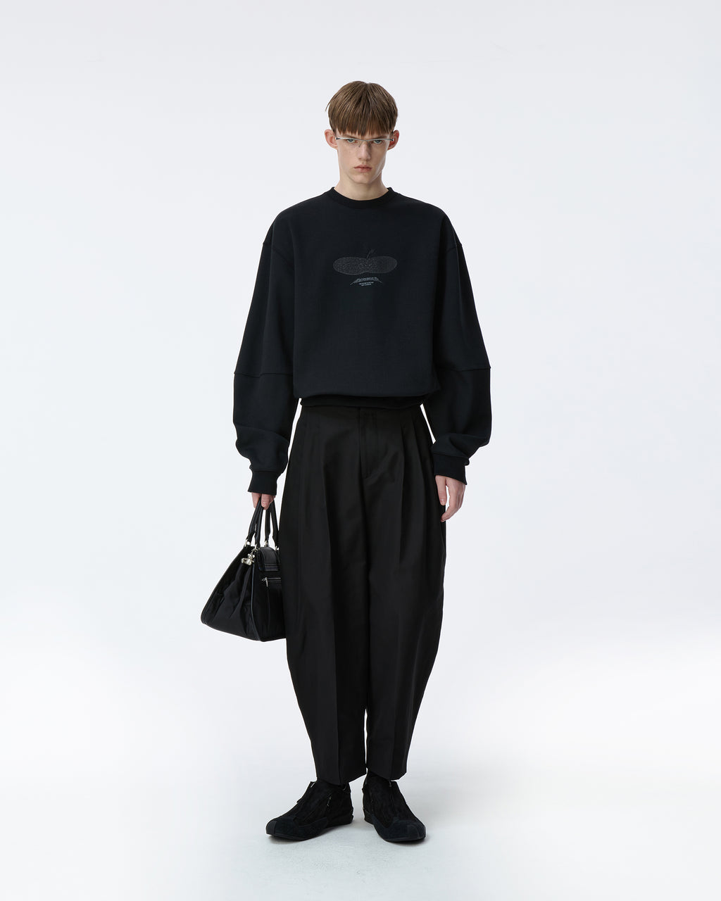 Ader Error - Press Apple Sweatshirt Product. 41 (Noir) product image 1 | TRAB K-Fashion Australia