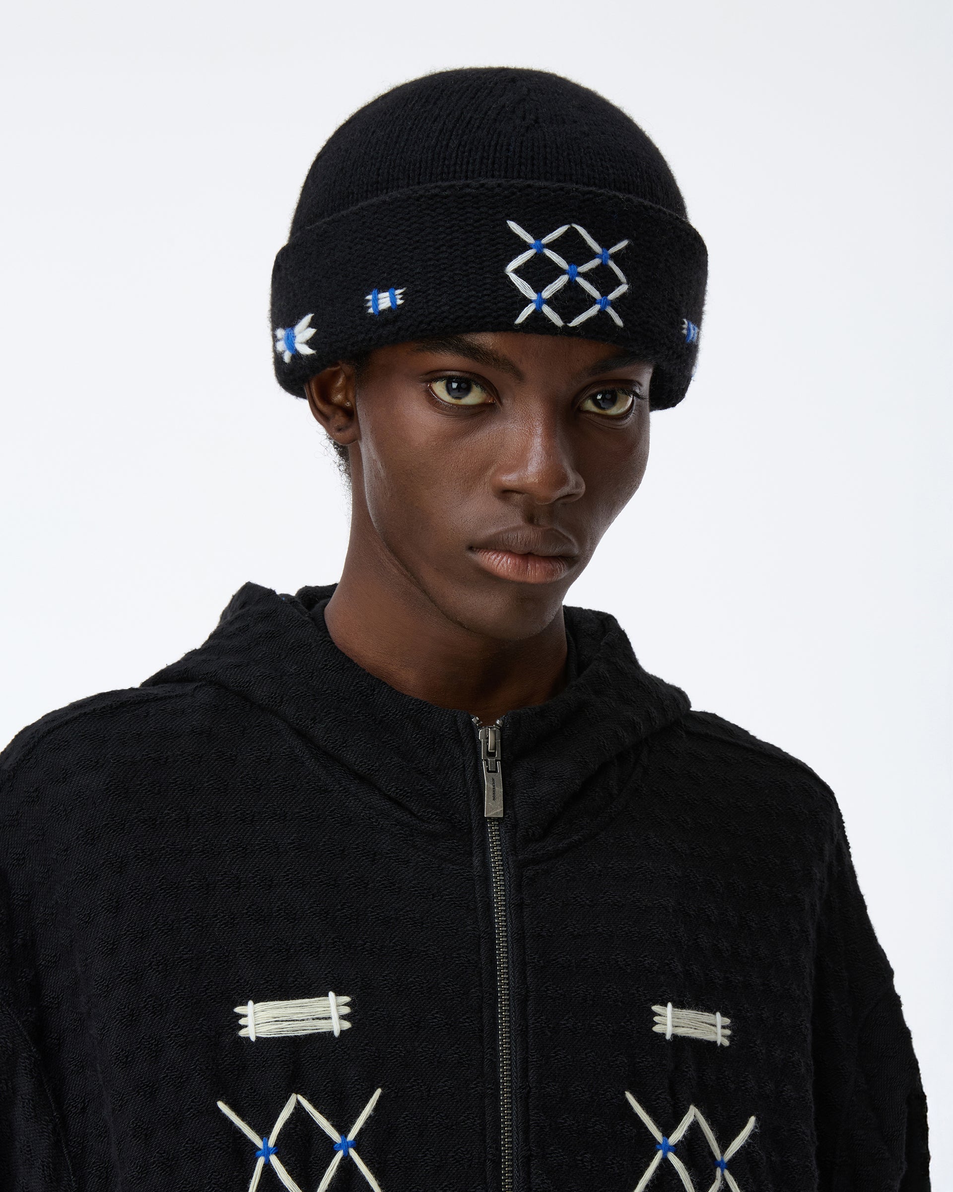 Ader Error - Beanie Product. 73 (Noir) product image 4 | TRAB K-Fashion Australia