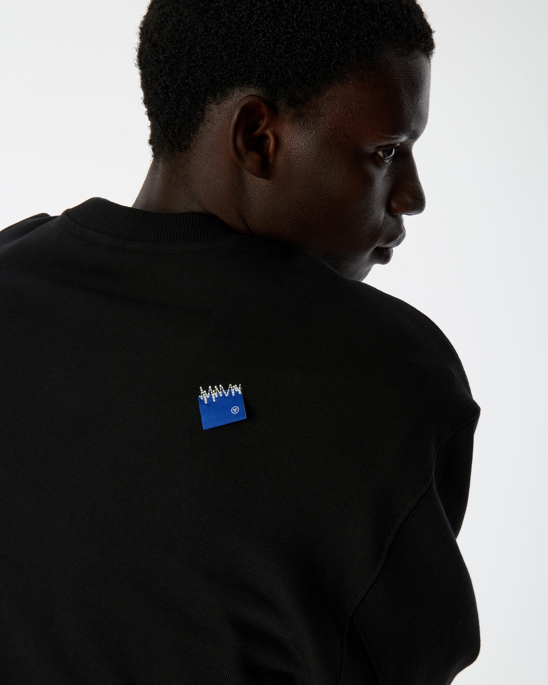 Ader Error - Sig; BL Tag sweatshirt 01 (Noir) product image 4 | TRAB K-Fashion Australia