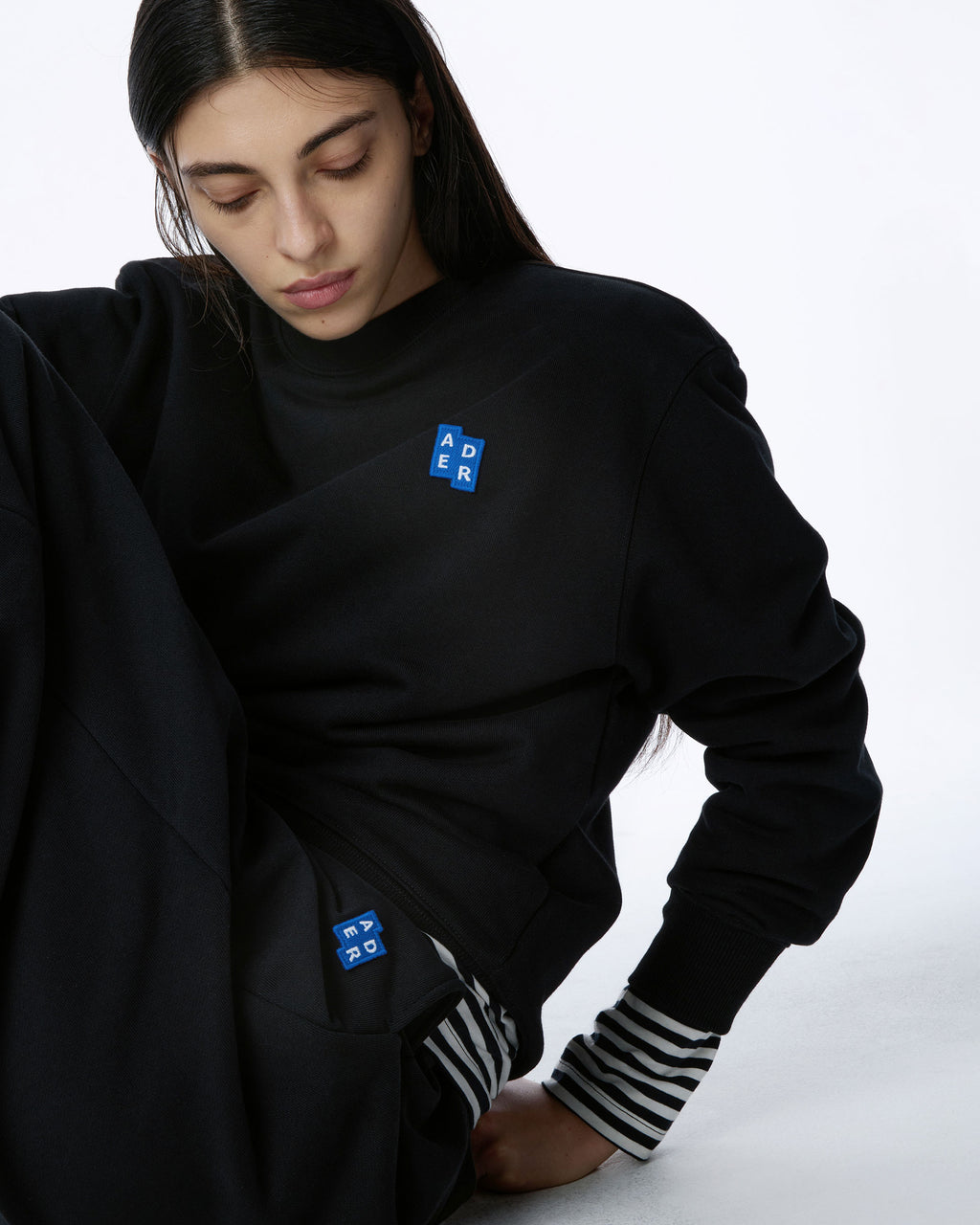 Ader Error - Sig; BL Tag sweatshirt 01 (Noir) product image 7 | TRAB K-Fashion Australia