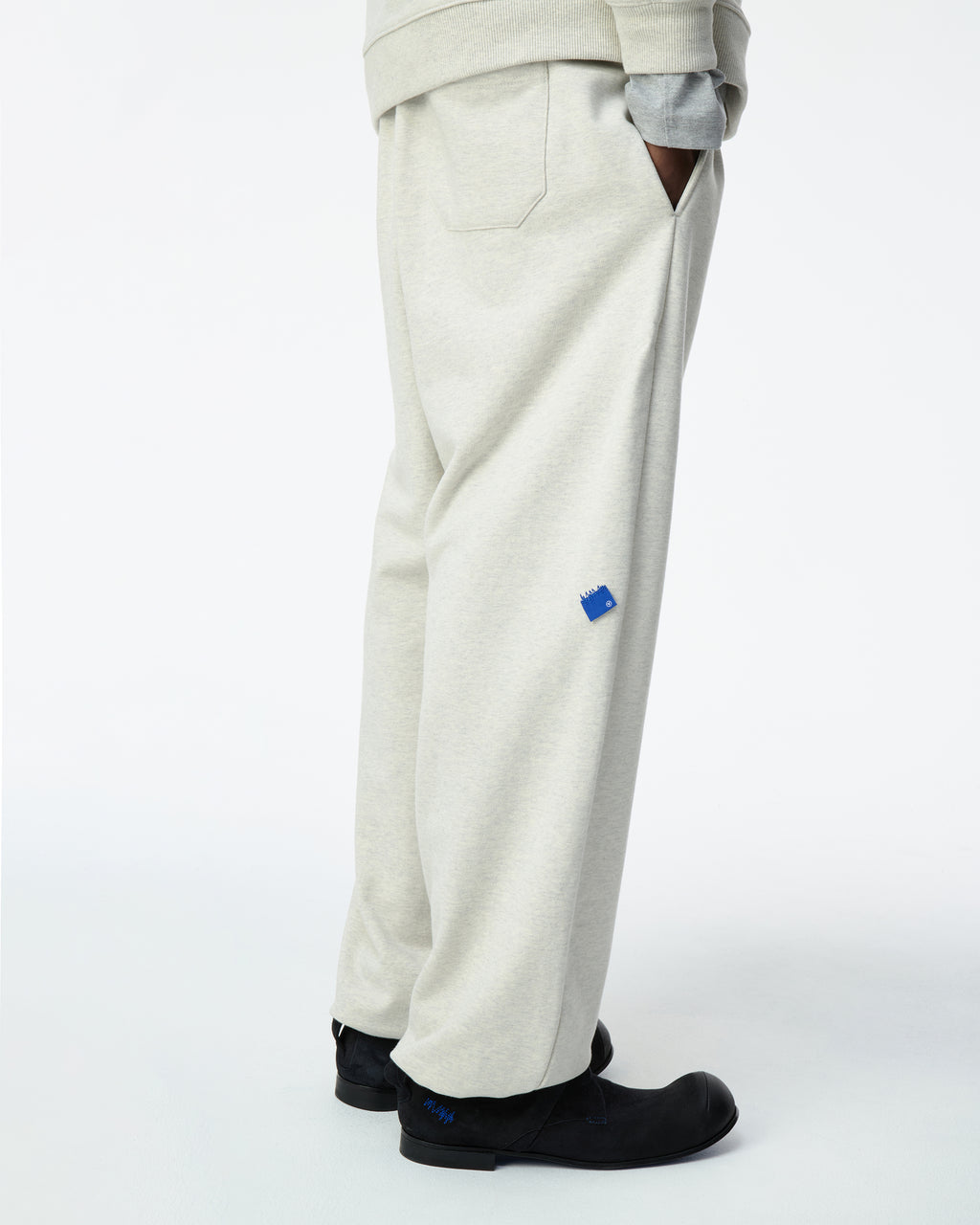 Ader Error - Sig; BL Tag sweatpants 01 (Oatmeal) product image 9 | TRAB K-Fashion Australia