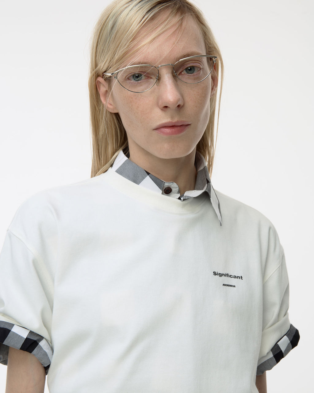 Ader Error - Sig; BL Tag T-shirt 08<br> (Off White) product image 12 | TRAB K-Fashion Australia