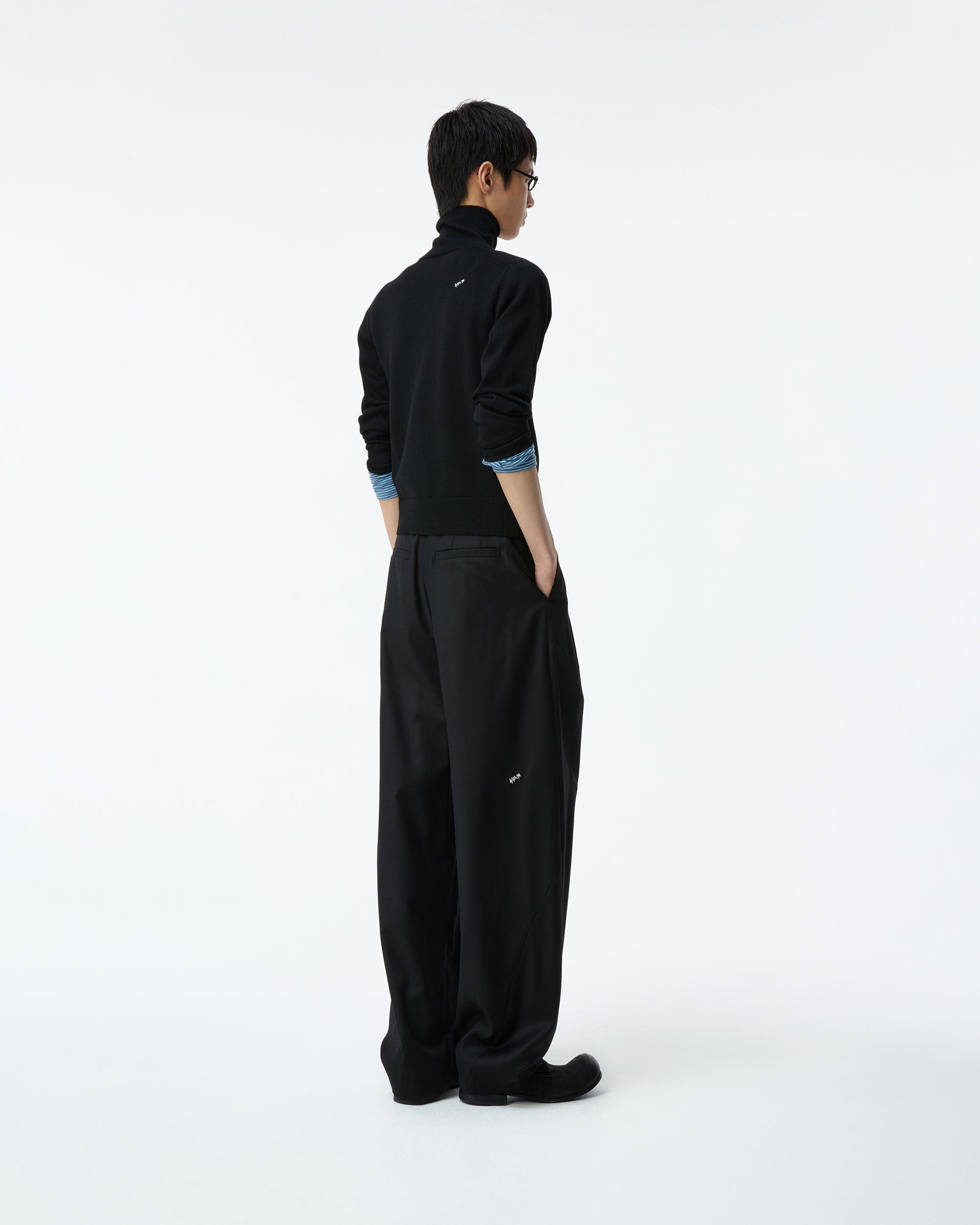 Ader Error - Sig; BK Tag turtleneck knit 01 (Noir) product image 10 | TRAB K-Fashion Australia