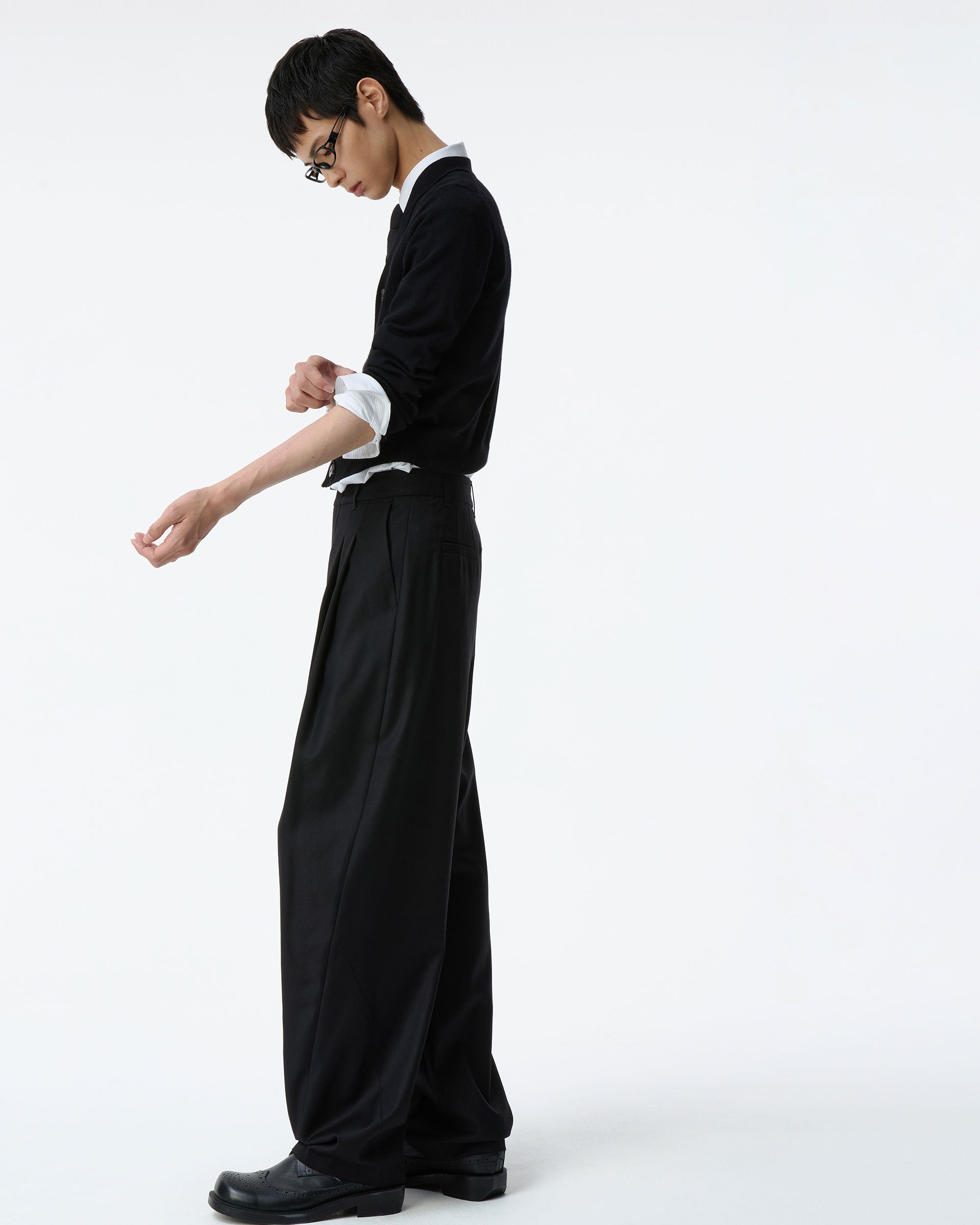Ader Error - Sig; BK Tag cardigan 01 (Noir) product image 12 | TRAB K-Fashion Australia