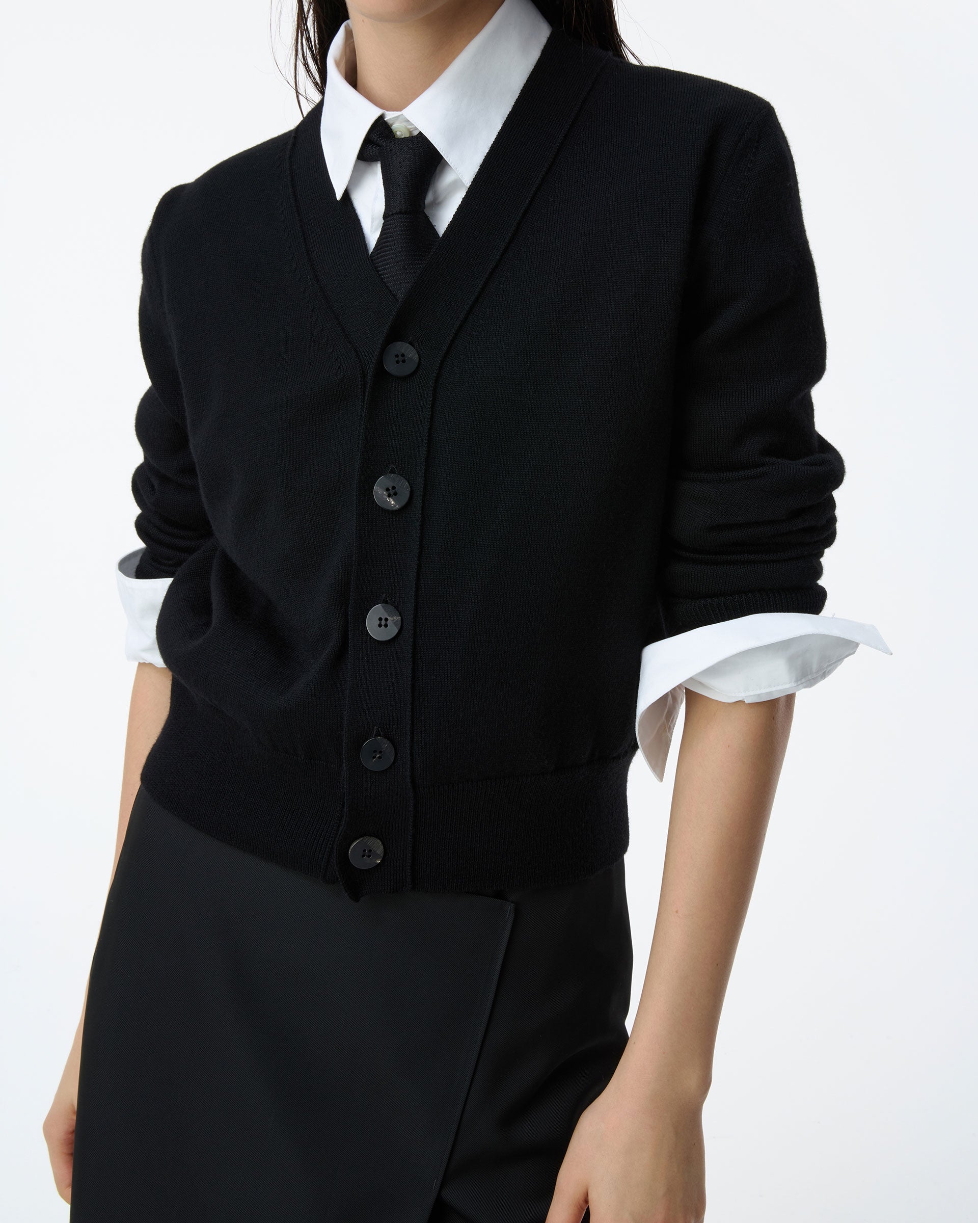 Ader Error - Sig; BK Tag cardigan 01 (Noir) product image 4 | TRAB K-Fashion Australia