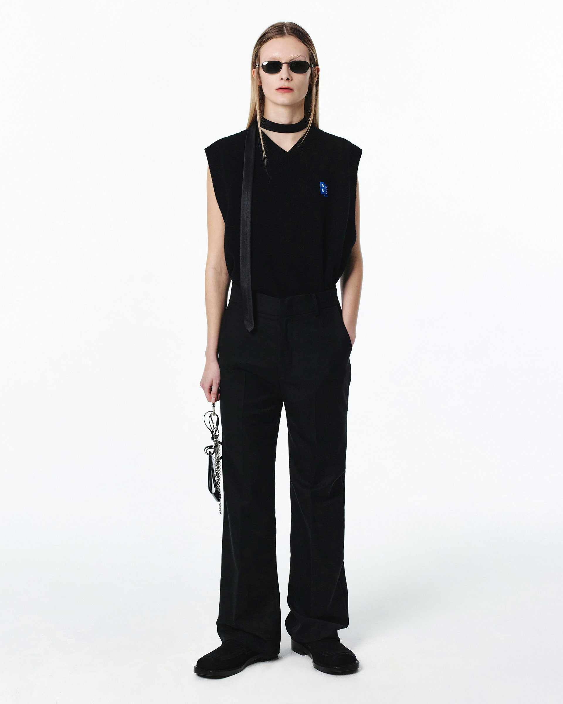 Ader Error - Sig; BL Tag knit vest 01 (Noir) product image 3 | TRAB K-Fashion Australia