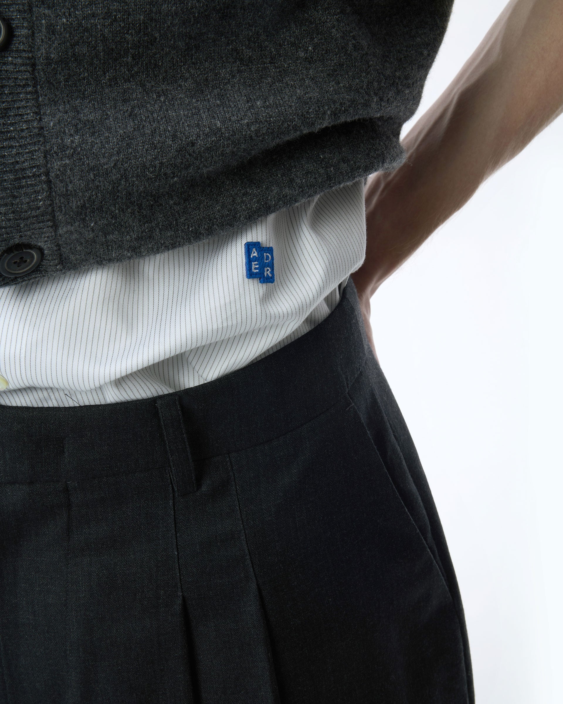 Ader Error - Sig; BK Tag shorts 02 (Gray) product image 13 | TRAB K-Fashion Australia