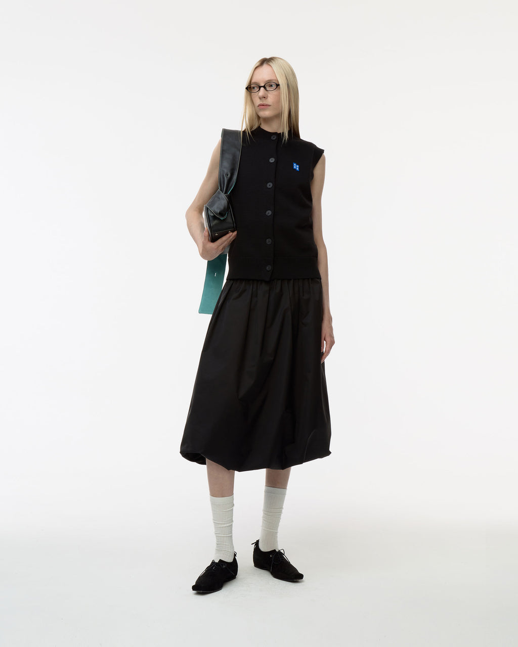Ader Error - Sig; BL Tag knit vest 02 (Noir) product image 1 | TRAB K-Fashion Australia