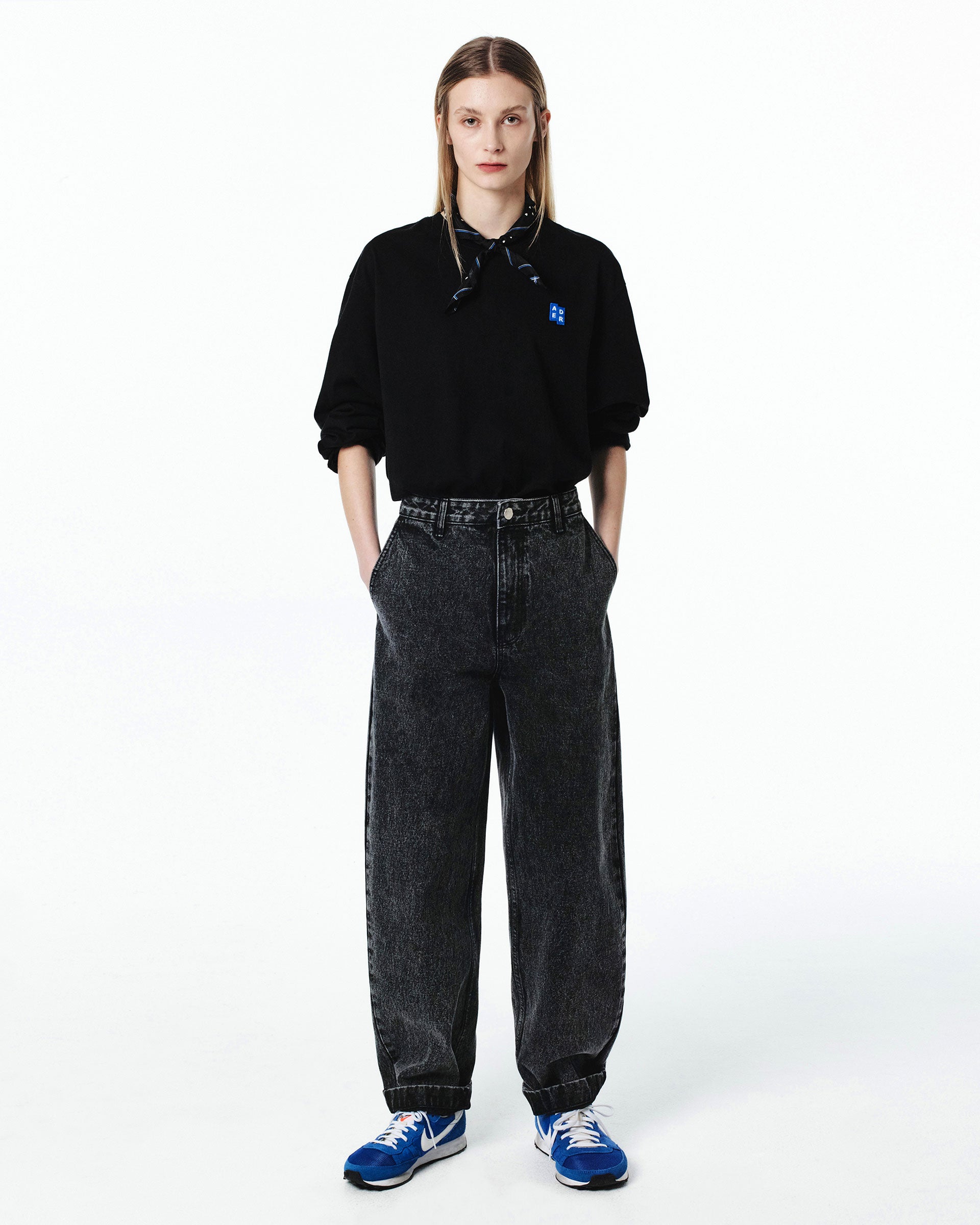 Ader Error - Sig; BL Tag LS t-shirt 01 (Noir) product image 3 | TRAB K-Fashion Australia