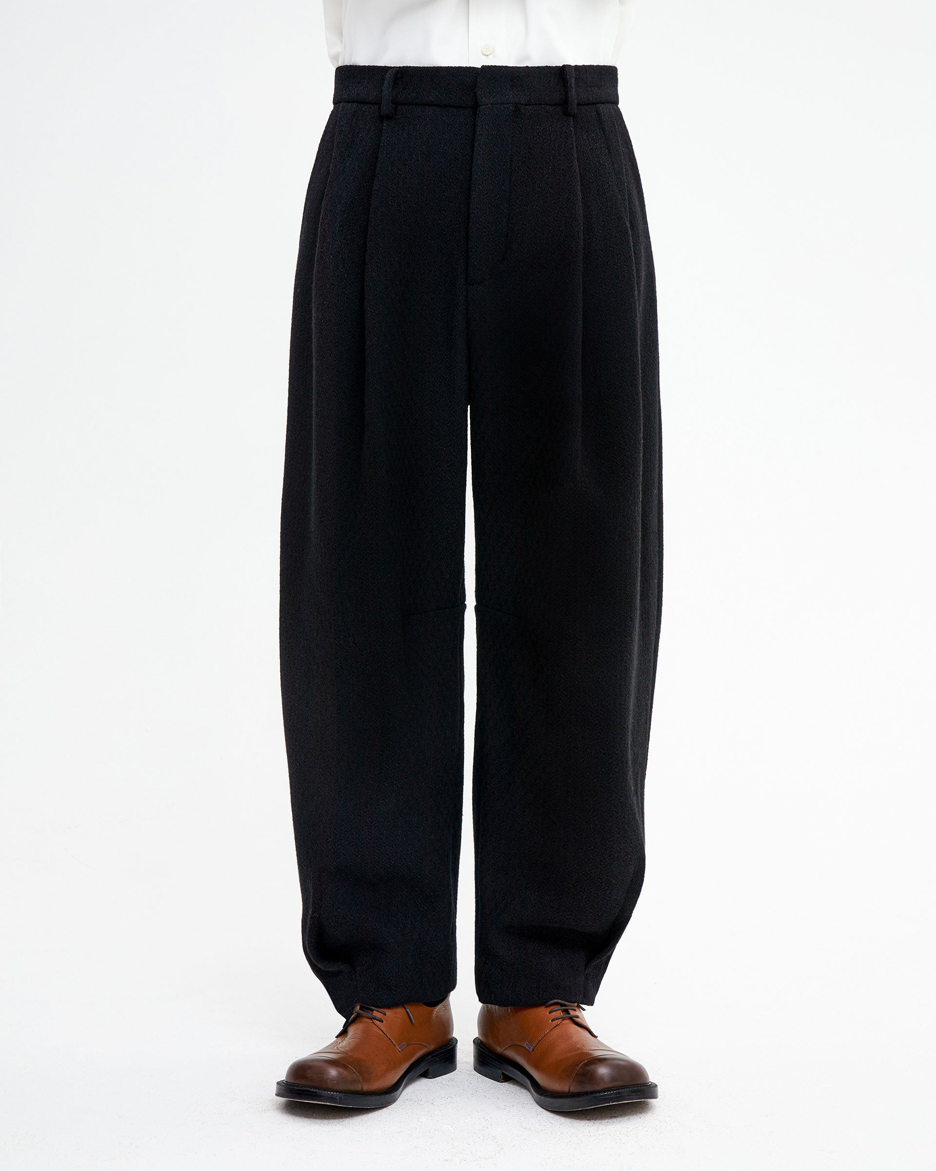 Ader Error - Aldin slacks (Noir) product image 2 | TRAB K-Fashion Australia