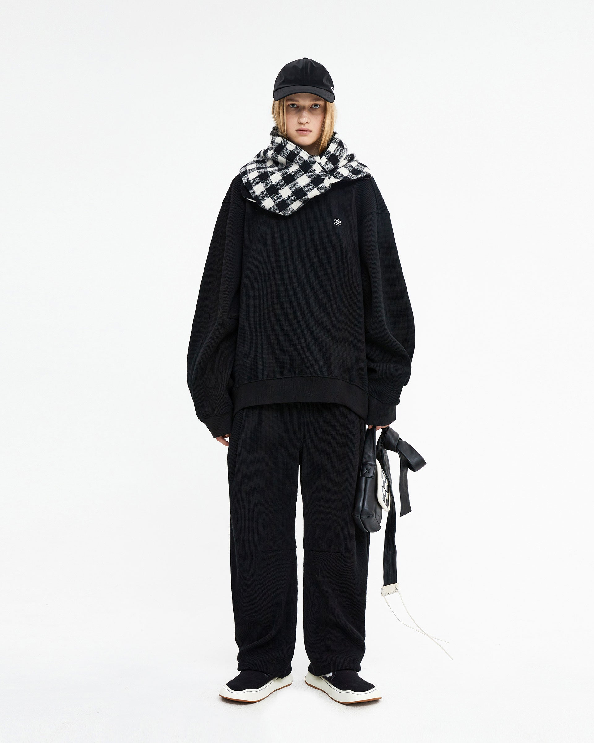 Ader Error - Speric small logo sweatshirt (Noir) product image 1 | TRAB K-Fashion Australia