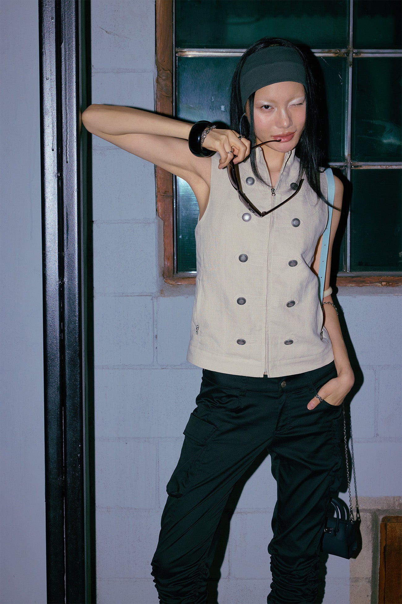Deinet - Cargo Capri Pants (Black) product image 7 | TRAB K-Fashion Australia