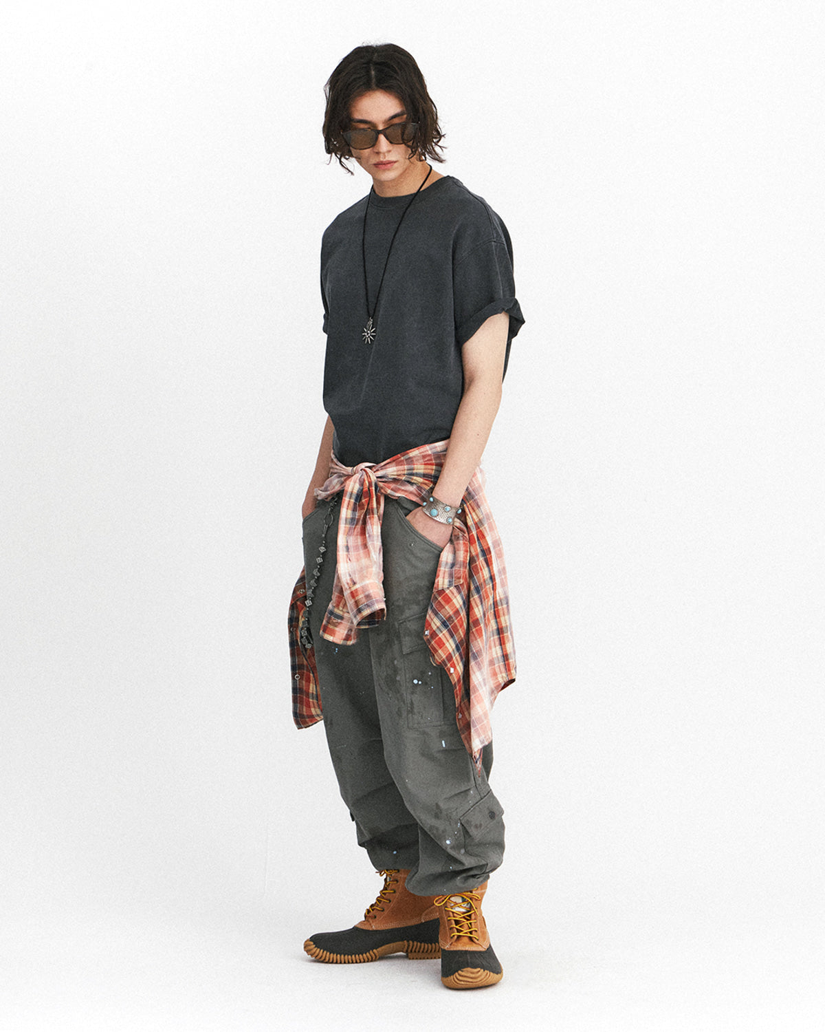 Eastlogue - Cut Out Boxy T-shirts (Charcoal) product image 3 | TRAB K-Fashion Australia