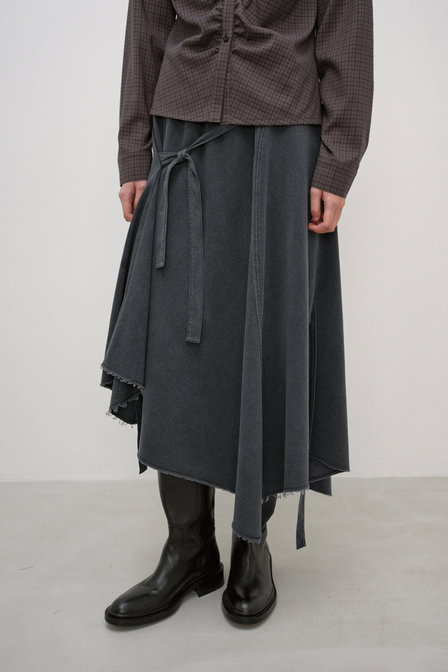 Insilence - Multi-Way Sweat Skirt (Charcoal) product image 3 | TRAB K-Fashion Australia