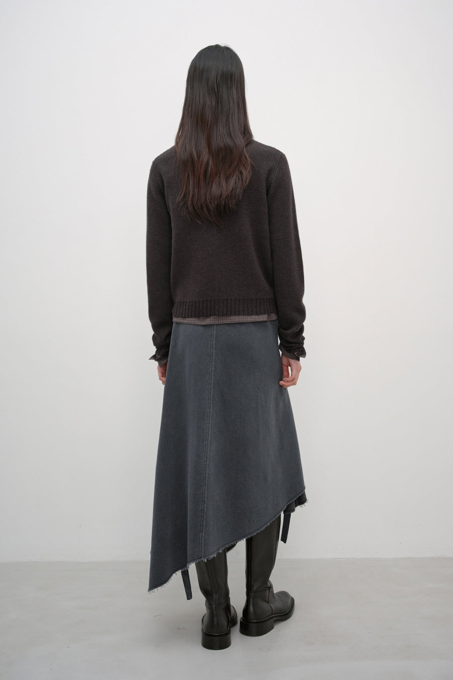 Insilence - Argyle V-Neck Cardigan (Brown) product image 4 | TRAB K-Fashion Australia