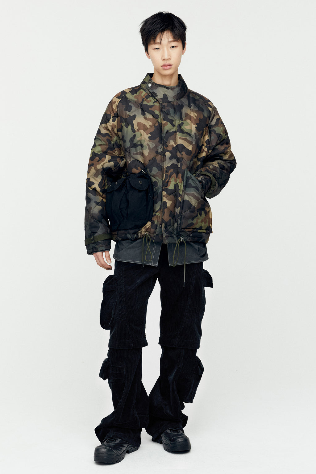 Andersson Bell - New Multi-Pocket Camouflage Quilted Jumper (Sand) product image 4 | TRAB K-Fashion Australia