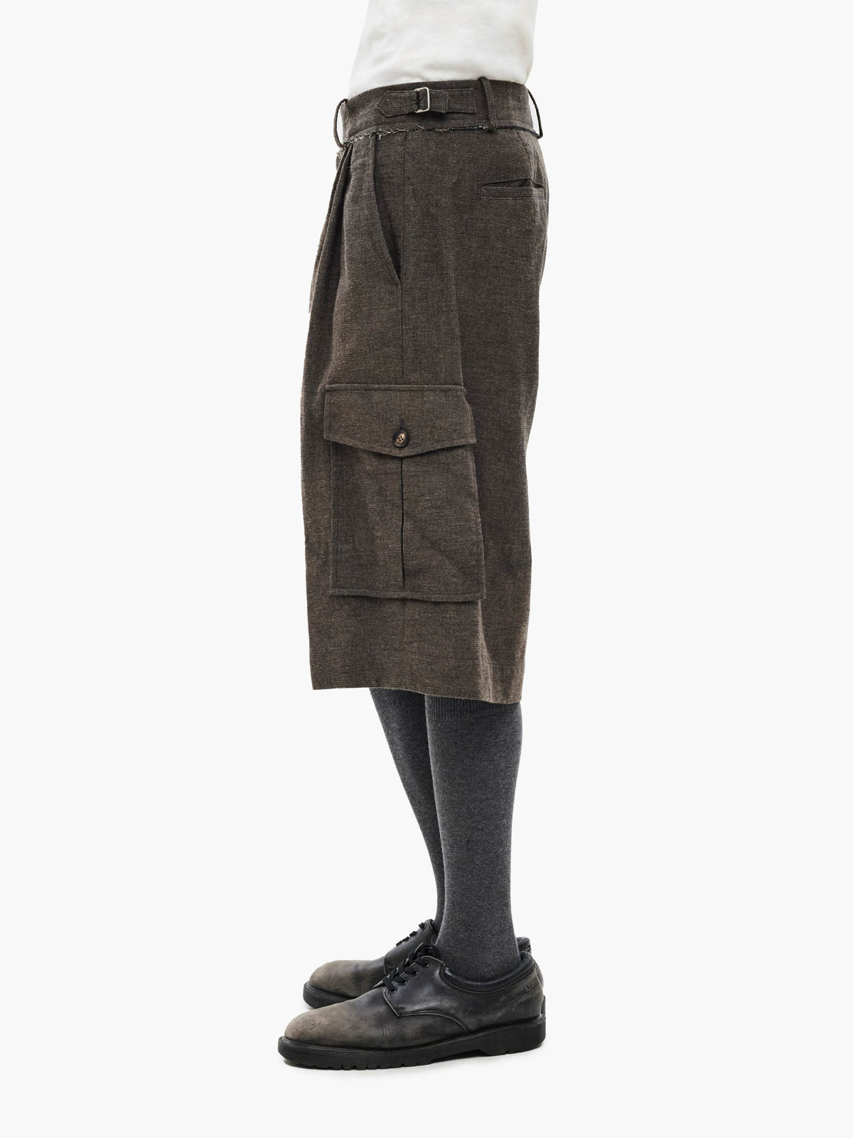 Jiyong Kim - Sun-Bleached Multi Pocket Half Trousers (Brown) product image 4 | TRAB K-Fashion Australia
