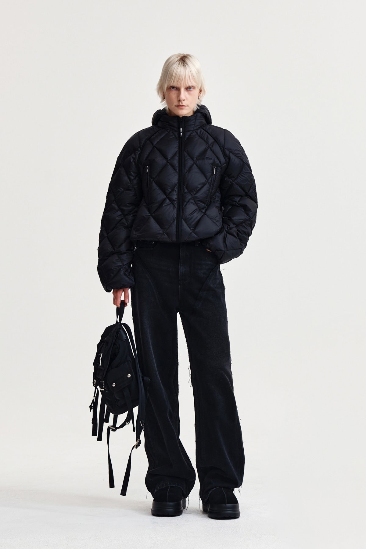 Matin Kim - Quilting Hoody Lightweight Jumper (down Blended) (Black) product image 8 | TRAB K-Fashion Australia