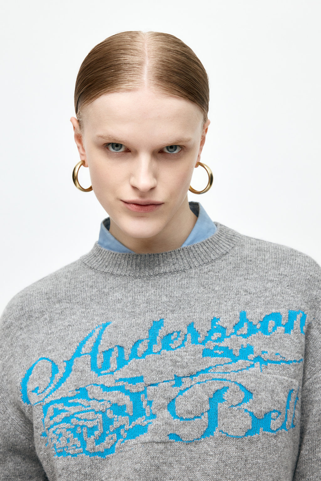 Andersson Bell - Unisex Cashmere Rose Crew-Neck Sweater (Grey) product image 9 | TRAB K-Fashion Australia