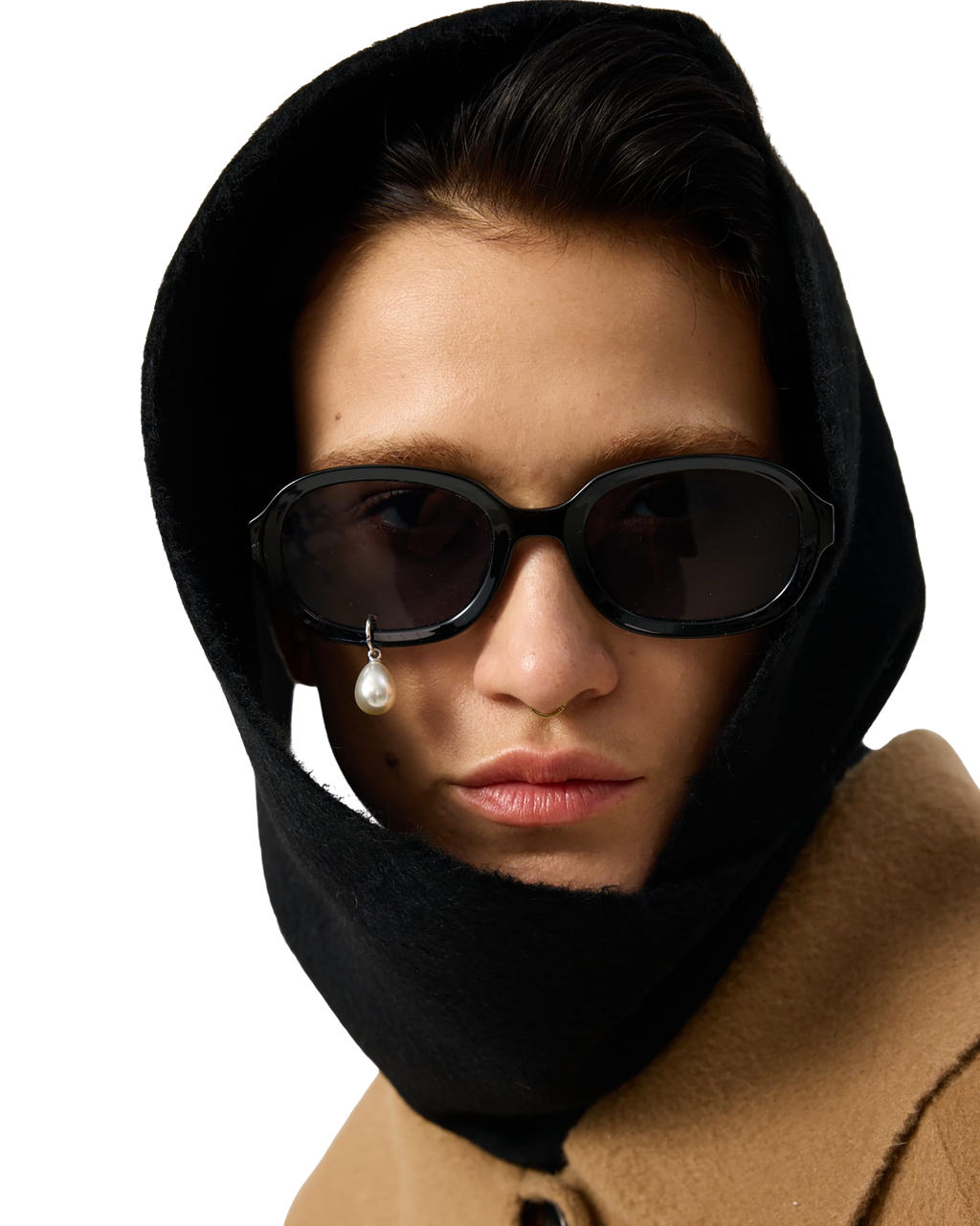 Kimhe Kim - Pearl Tear Round Sunglasses (Black) product image 2 | TRAB K-Fashion Australia