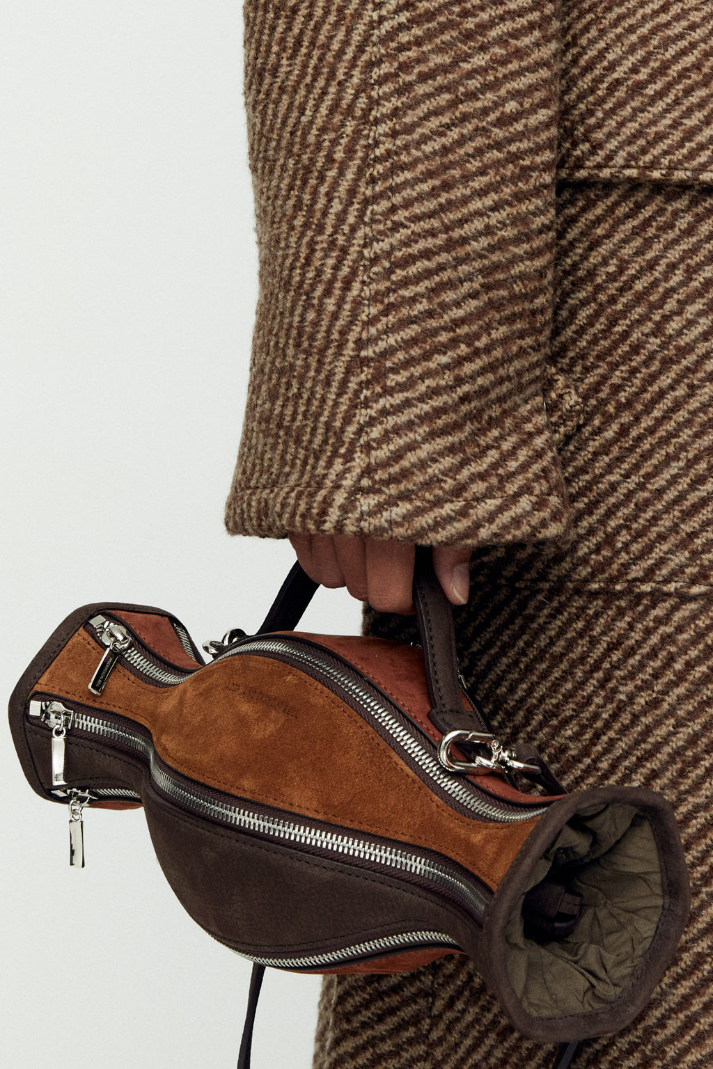 Andersson Bell - Medium Triple Vaso Bag (Cacao) product image 9 | TRAB K-Fashion Australia