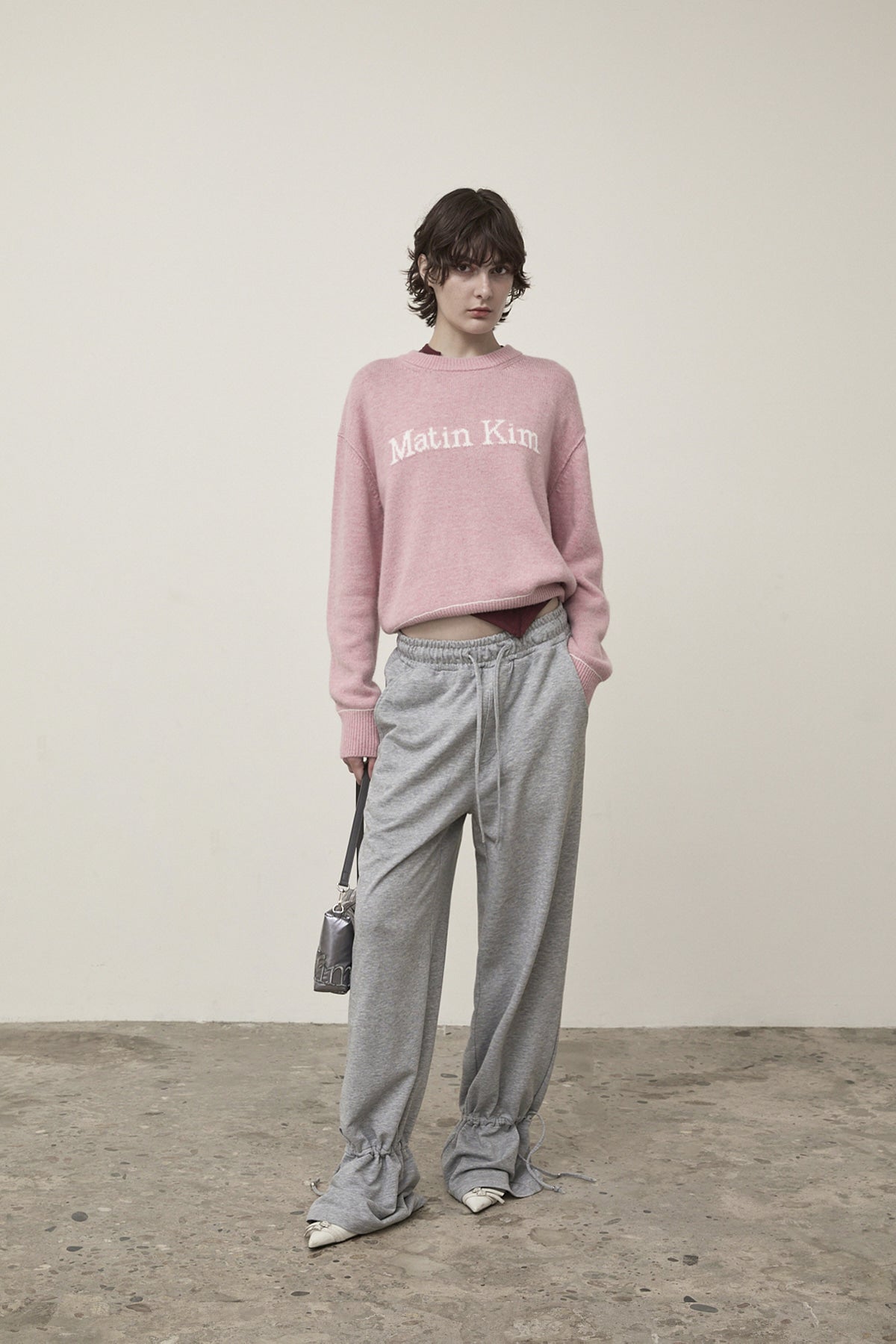 Matin Kim - Color Trim Line Logo Pullover (Pink) product image 12 | TRAB K-Fashion Australia