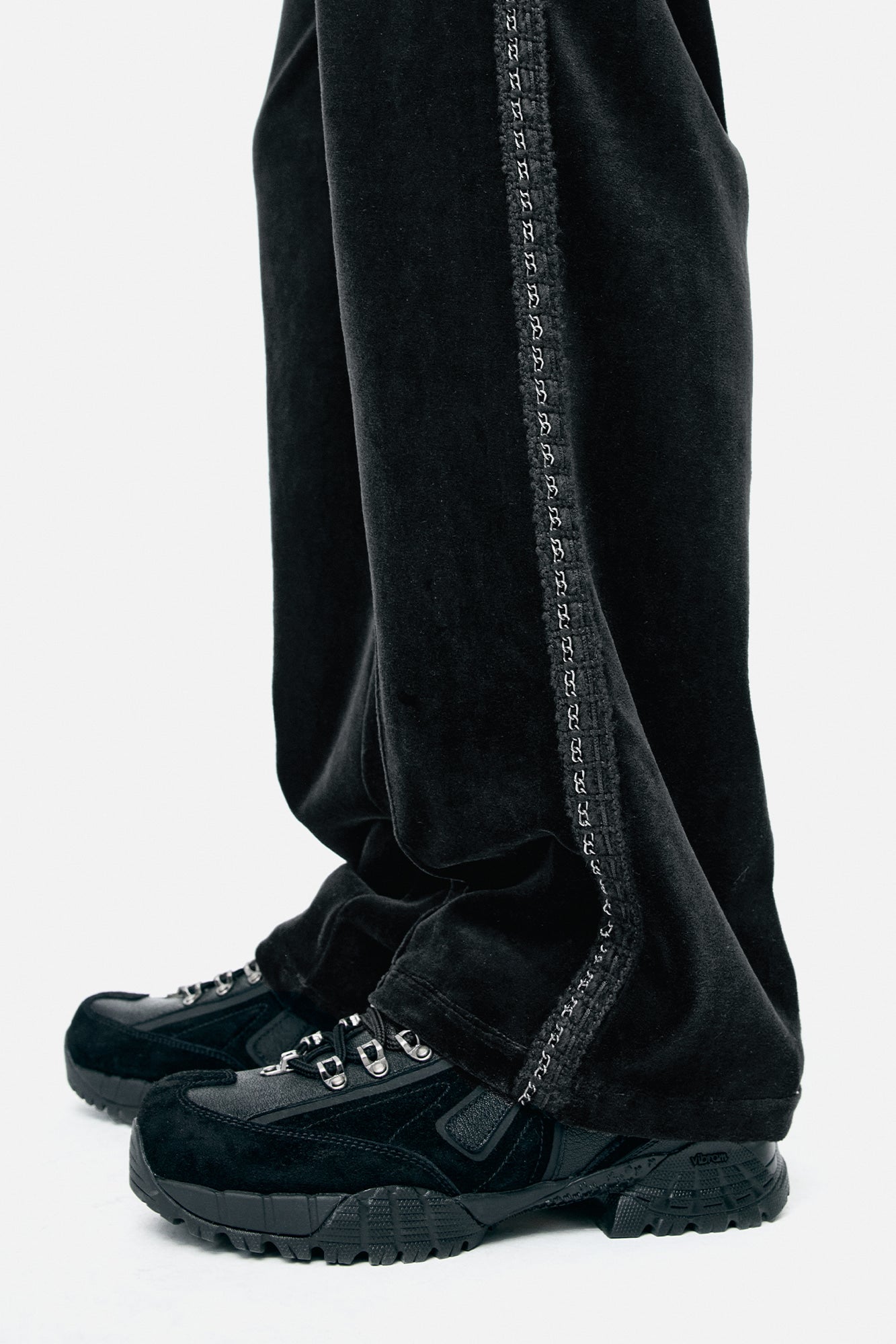 Andersson Bell - Unisex Velvet Track Pants (Black) product image 7 | TRAB K-Fashion Australia