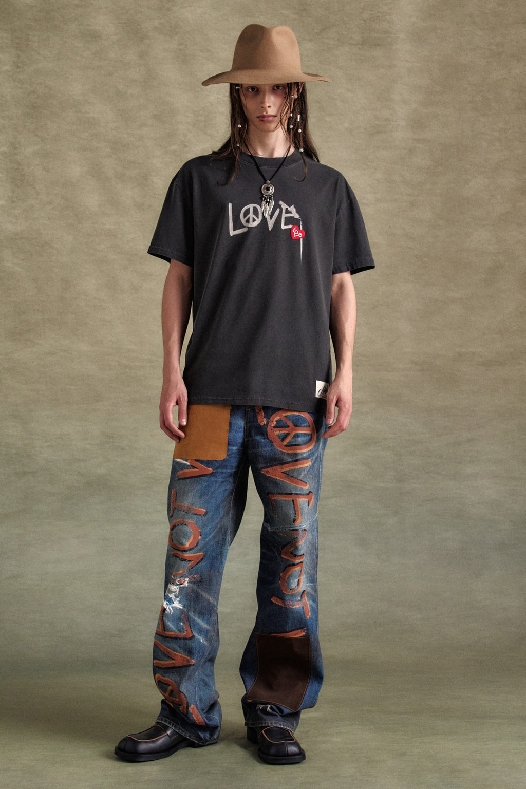 Andersson Bell - Unisex Love T-Shirt (Charcoal) product image 2 | TRAB K-Fashion Australia