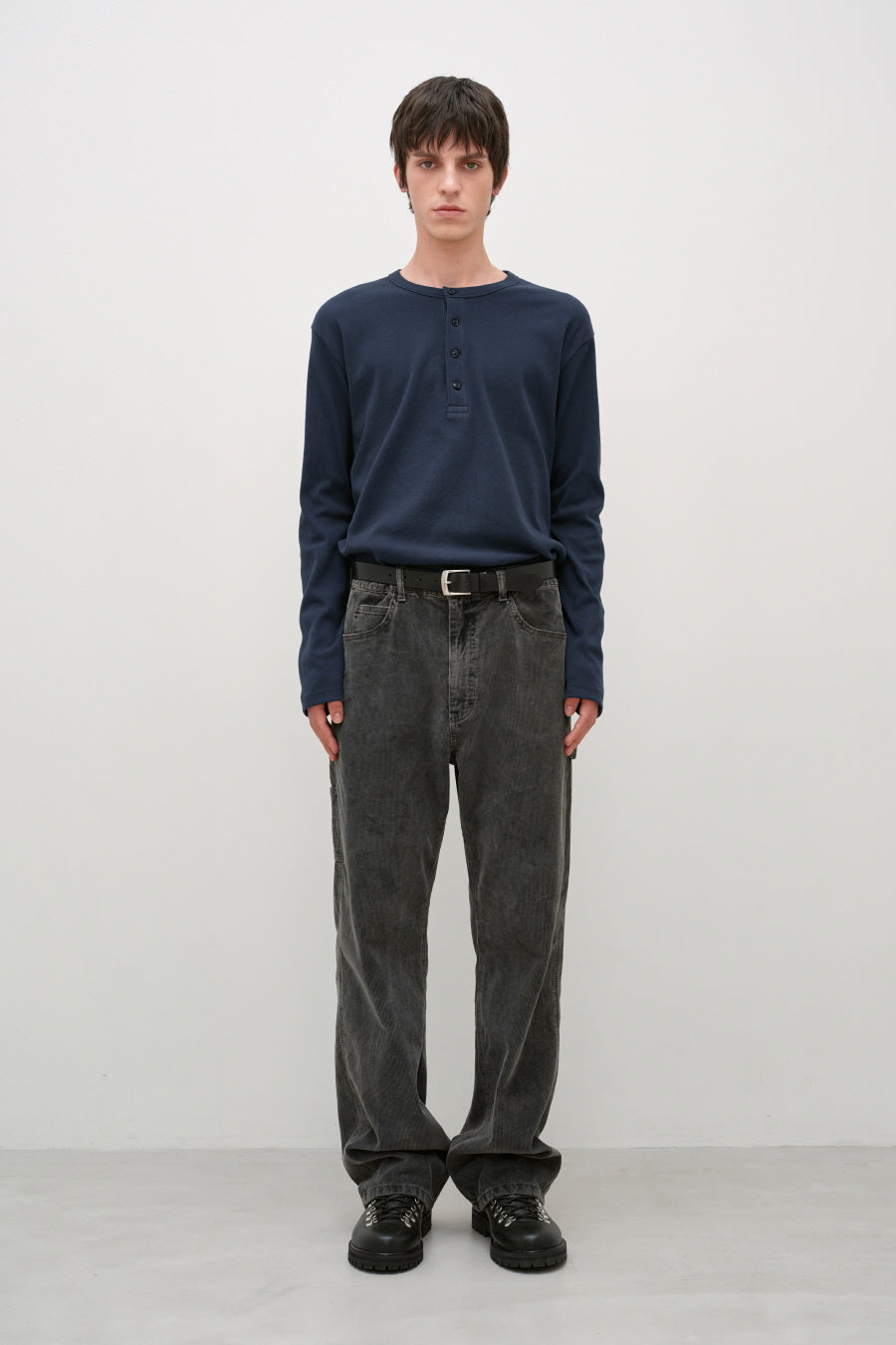 Insilence - Slim Fit Ribbed Henley Neck (Navy) product image 3 | TRAB K-Fashion Australia