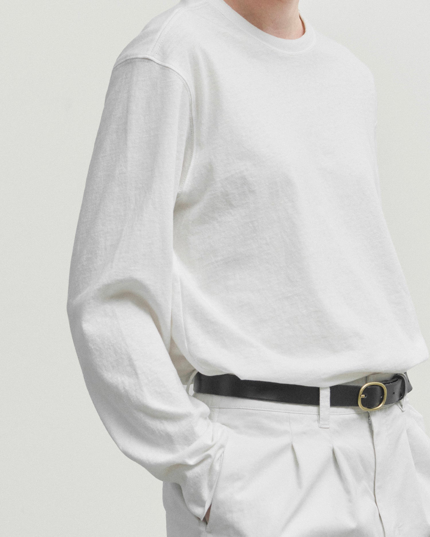 Brownyard - Cut Off Long Sleeve (Ivory) product image 3 | TRAB K-Fashion Australia