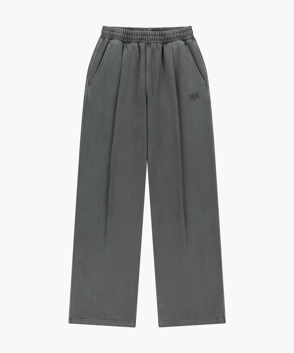 Marithe & Francois Girbaud - Crack Classic Logo Dyeing One Tuck Wide Sweat Pants (Charcoal) product image 6 | TRAB K-Fashion Australia