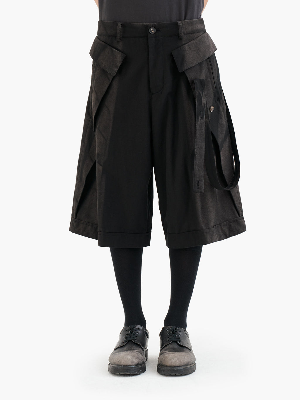 Jiyong Kim - Sun-Bleched Layered Half Trousers (Black) product image 4 | TRAB K-Fashion Australia