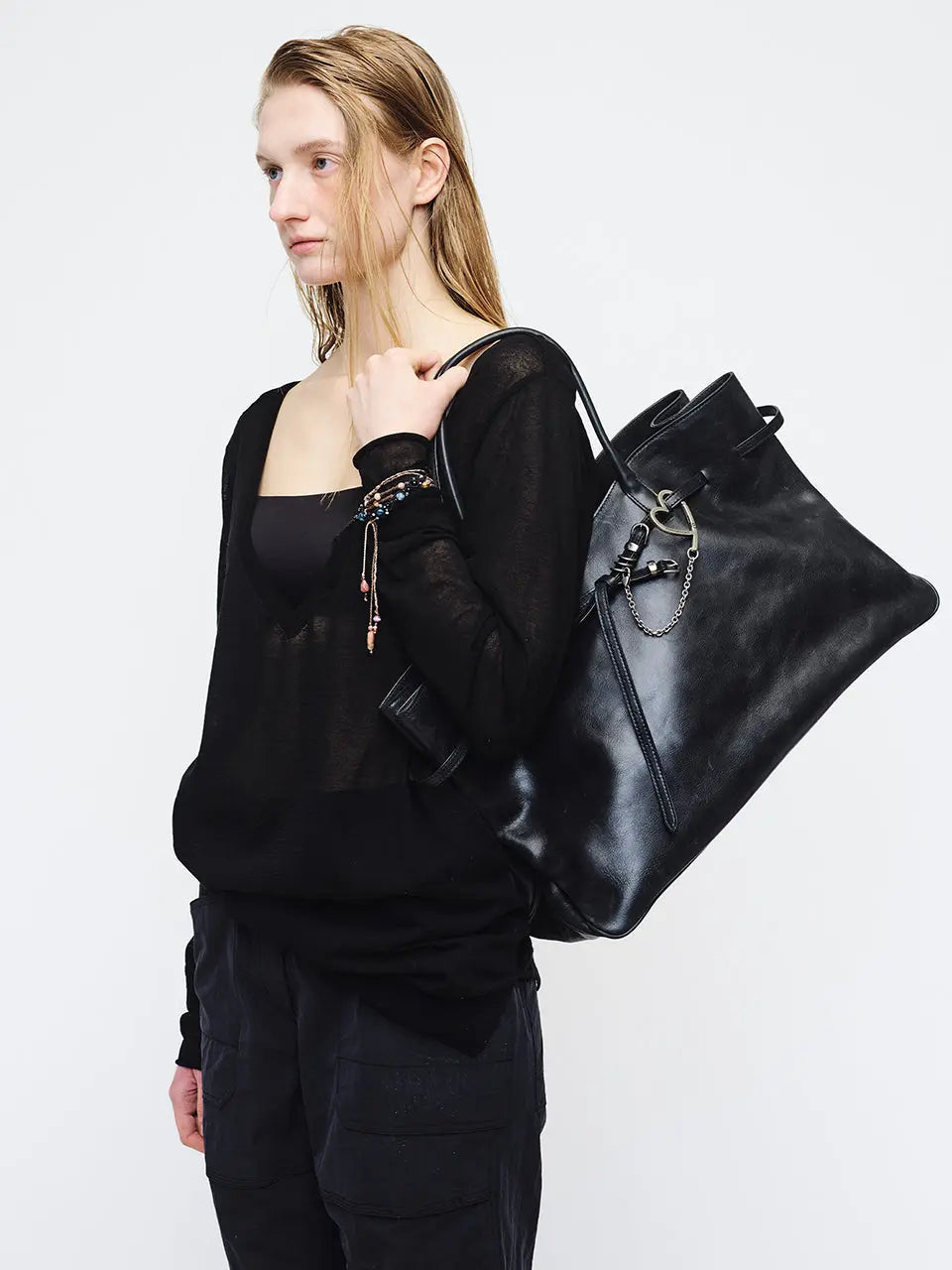Marge Sherwood - Grandma Used Bag Xl (Black Pull-Up) product image 2 | TRAB K-Fashion Australia